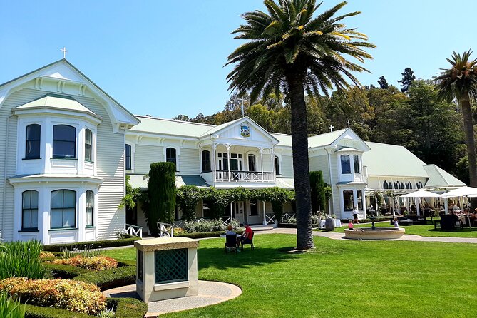 Shore Excursion: Napier/ Hawke's Bay & Premium Wineries tour - The human factor: guides can make or break the afternoon