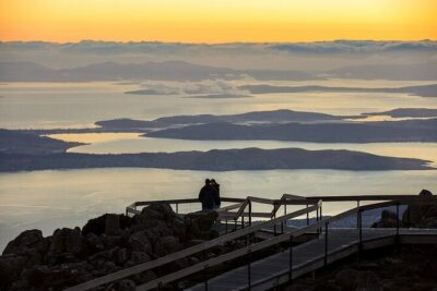 Shore Excursion: Nipaluna (Hobart) Highlights - Kunanyi (Mount Wellington) View Time: Worth the Wind