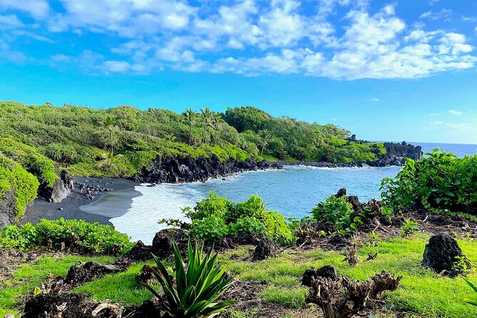 Shore Excursion of Maui - Stop 1: Ho‘okipa Beach Park for Sea Turtles and North Shore Views
