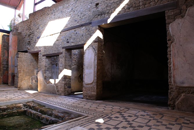 Shore Excursion Tour for Kids from Naples to Pompeii and Amalfi Coast - Amalfi Coast time: choosing Sorrento or Positano for a slower, kid-friendly finish