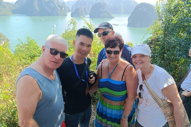 Shore Excursion: Wonderful Heritage Day Cruise at Halong Bay - A cruise-ready way to see UNESCO Ha Long Bay in one day