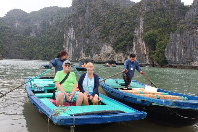 Shore Excursion: Wonderful Heritage Day Cruise at Halong Bay - Luon Cave lagoon time: kayak or bamboo boat, plus that quiet-water feeling