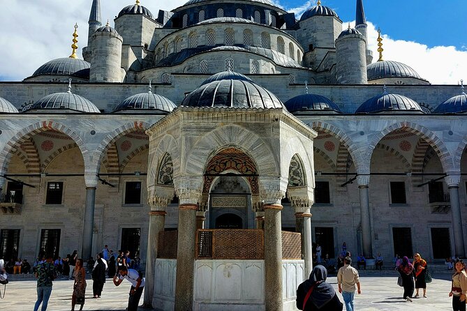 Small Group Cruise Shore Excursion – Old City Highlights - Blue Mosque: what you’ll notice in 45 minutes