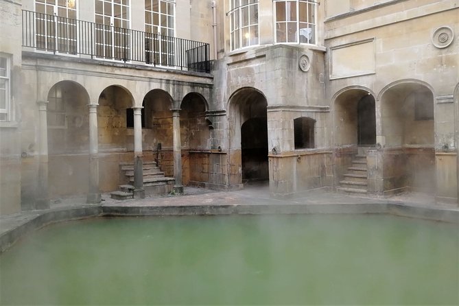 Southampton Shore Excursion: Magna Carta, Salisbury, Bath and Stonehenge - Photo-stop design: how the quick stops keep the day on track