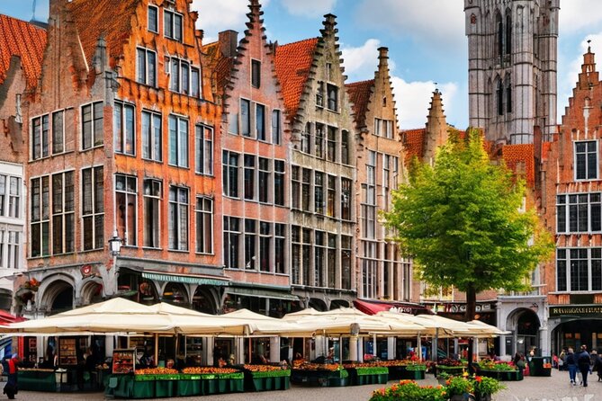 Stress-Free Bruges for Cruise Passengers with opt. Canal Cruise - Stop 3: Basilica of the Holy Blood for the architecture and the quiet inside