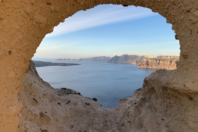 Stress-Free Santorini Shore Excursion: Private Highlights Tour - Key points that make this tour different