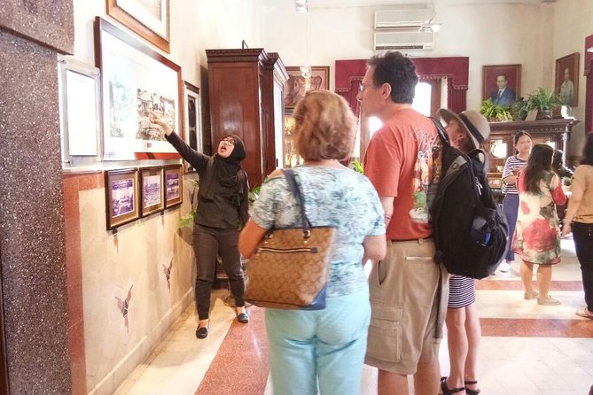 Surabaya Shore Excursion For Cruise Passengers - Klenteng Hong Tiek Hian: Surabaya’s Chinese Temple Culture