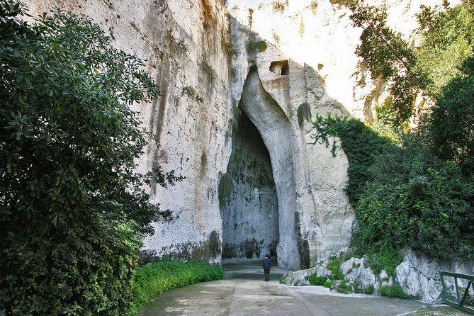 Syracuse Private Shore Excursion: Archaeological Park and Ortigia - Key highlights at a glance