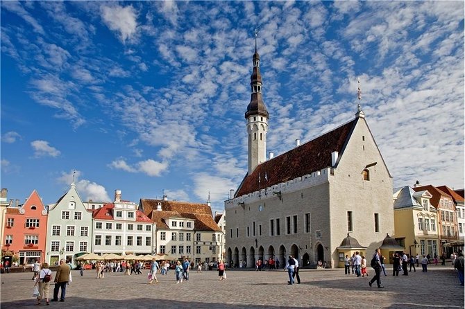 Tallinn Shore Excursion: Tallinn Sightseeing Tour by Coach and Foot - Inside Aleksander Nevsky Cathedral and the Dome Church stop