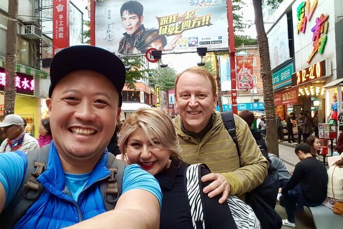Taste Taipei: Private 6H Food Tour from Keelung Shore Excursion - Longshan Temple: A Calmer Pause That Changes the Mood