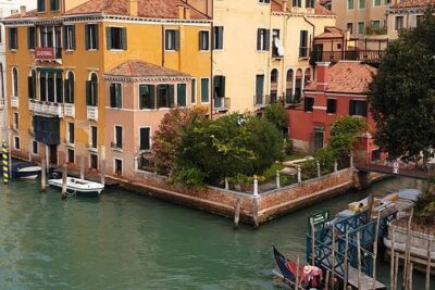 Venice Shore Excursion Private Tour - Walking Through Quiet Venice Lanes With a Real Local Lens