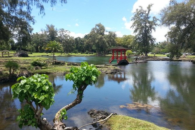 Volcano Adventure Tour & Waterfall - Shore Excursion from Hilo Harbor - King Kamehameha Statue: A Quick, Striking Landmark Stop
