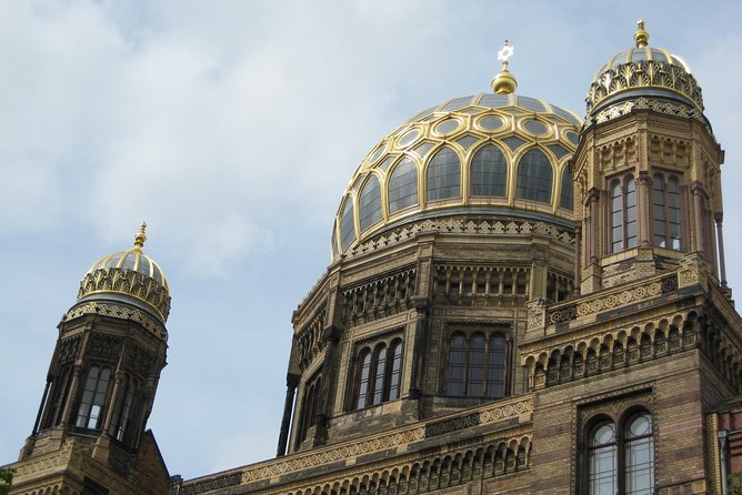 Warnemuende Shore Excursion: Berlin Private Sightseeing Tour from Rostock - A realistic pacing check for your dock day