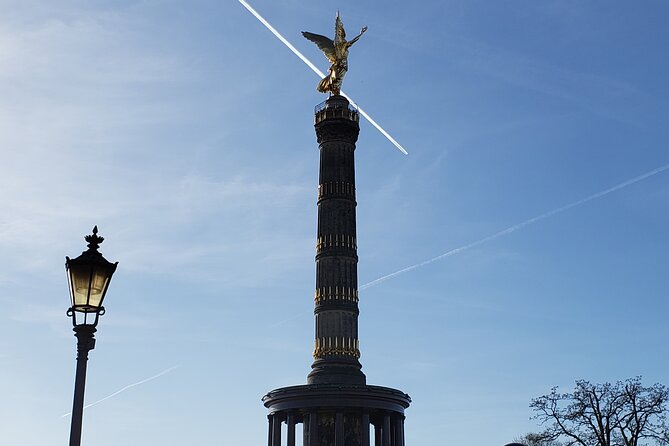 Warnemünde Shore Excursion: Private Highlights Tour of Berlin with Minivan - Guide Style Makes a Difference: What Past Guides Teach You to Expect