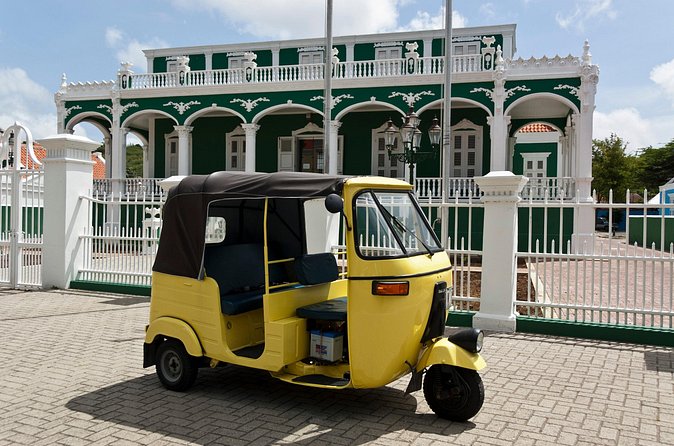 Willemstad Shore Excursion: - The landmark bridges: your best skyline payoff in limited time